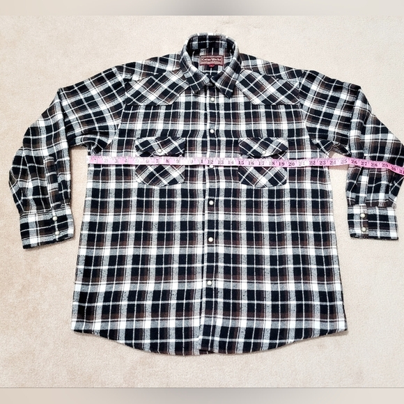 Cotton Works Plaid Flannel Western Pearl Snaps Size Large Unisex Heavyweight - Picture 5 of 9